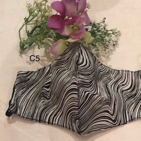 Face Mask - Picture 16 of 16